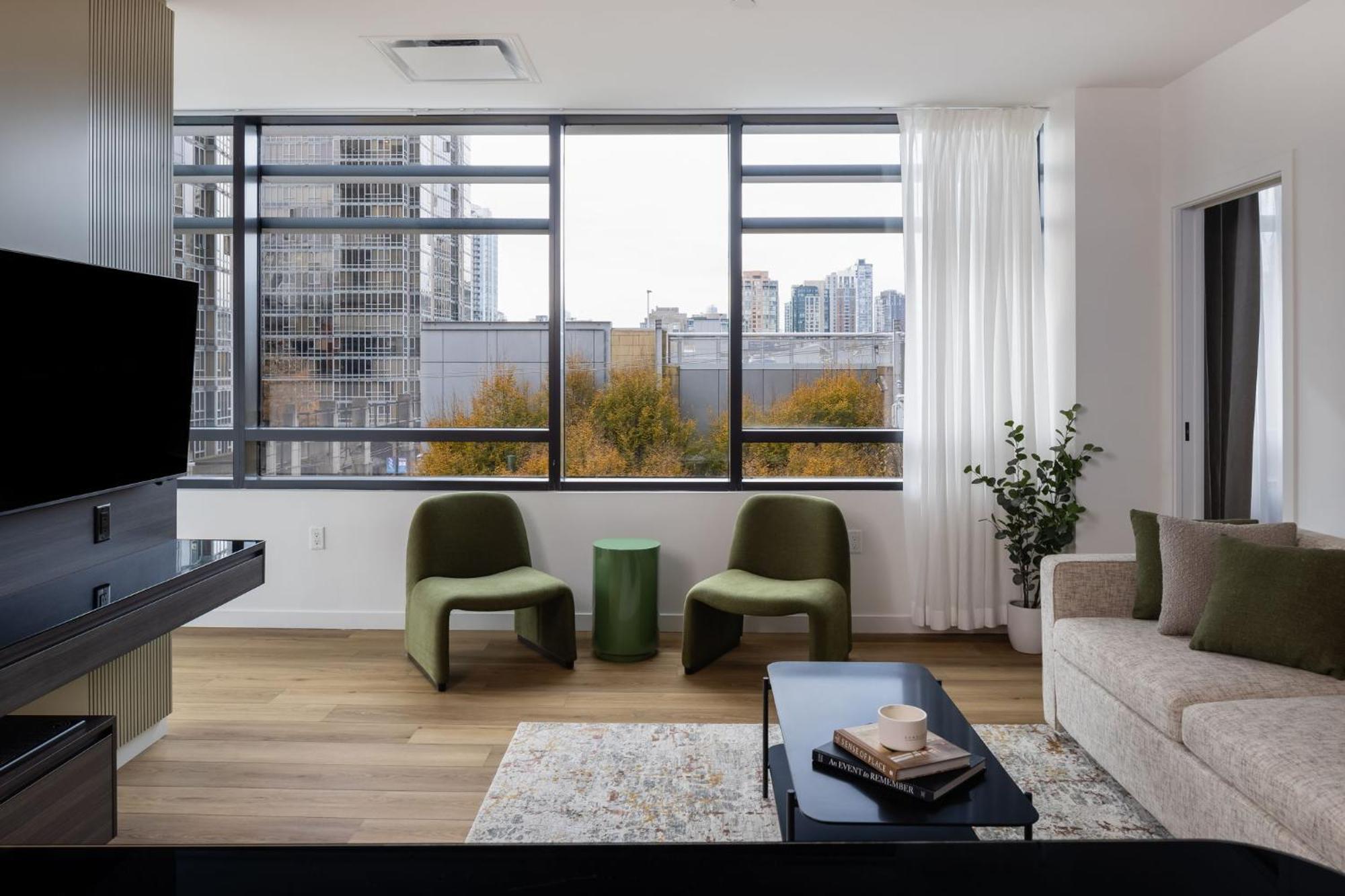 Smithe House Hotel Ванкувър Екстериор снимка
