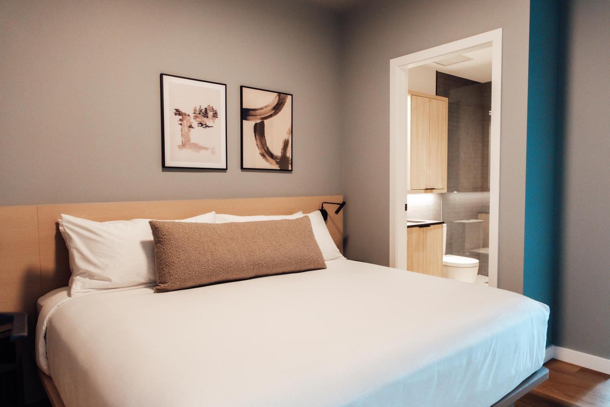 Smithe House Hotel Ванкувър Екстериор снимка