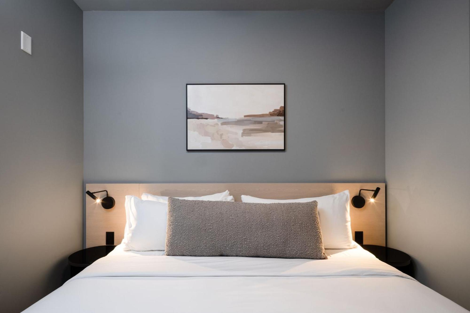 Smithe House Hotel Ванкувър Екстериор снимка