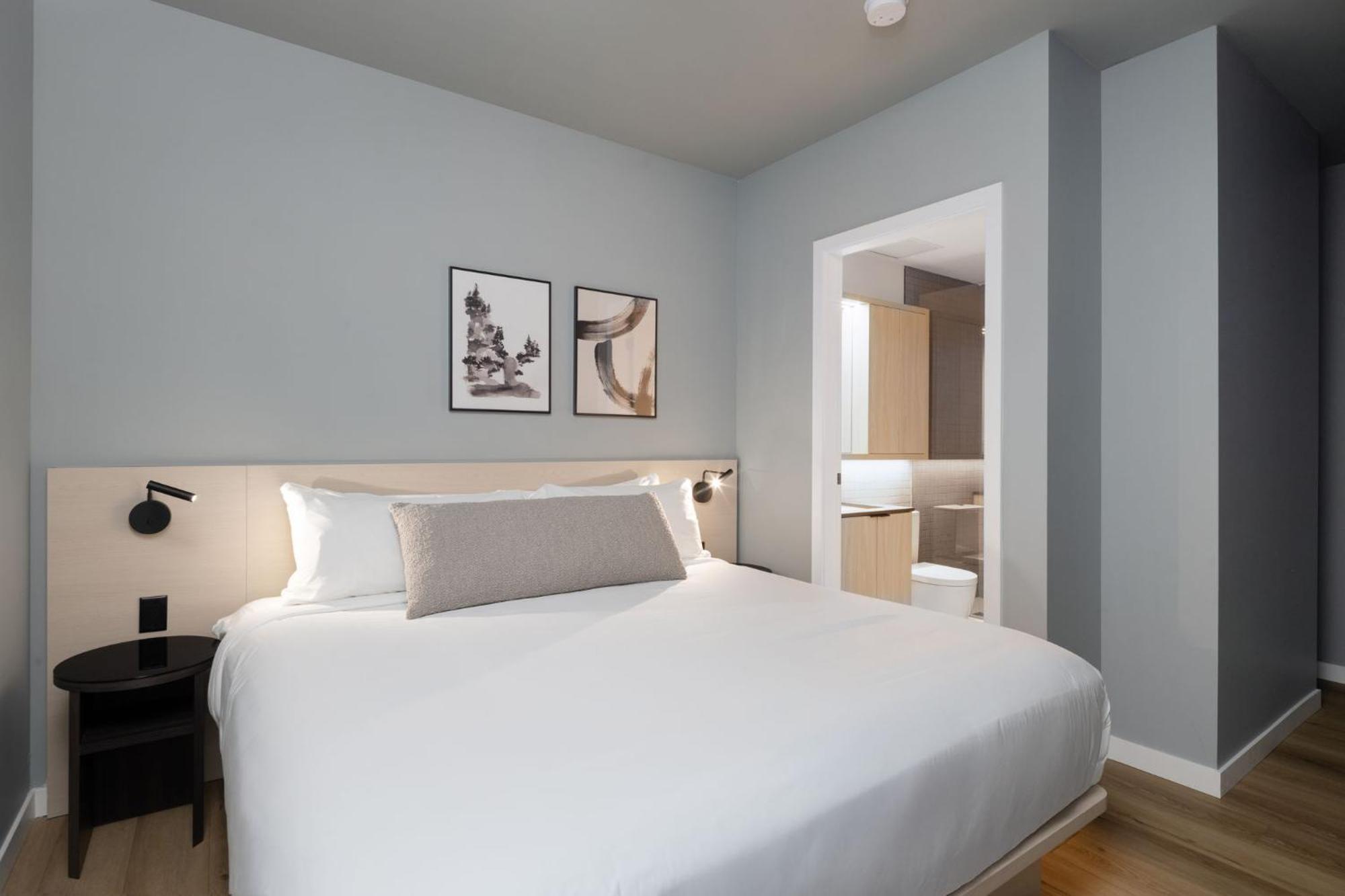 Smithe House Hotel Ванкувър Екстериор снимка