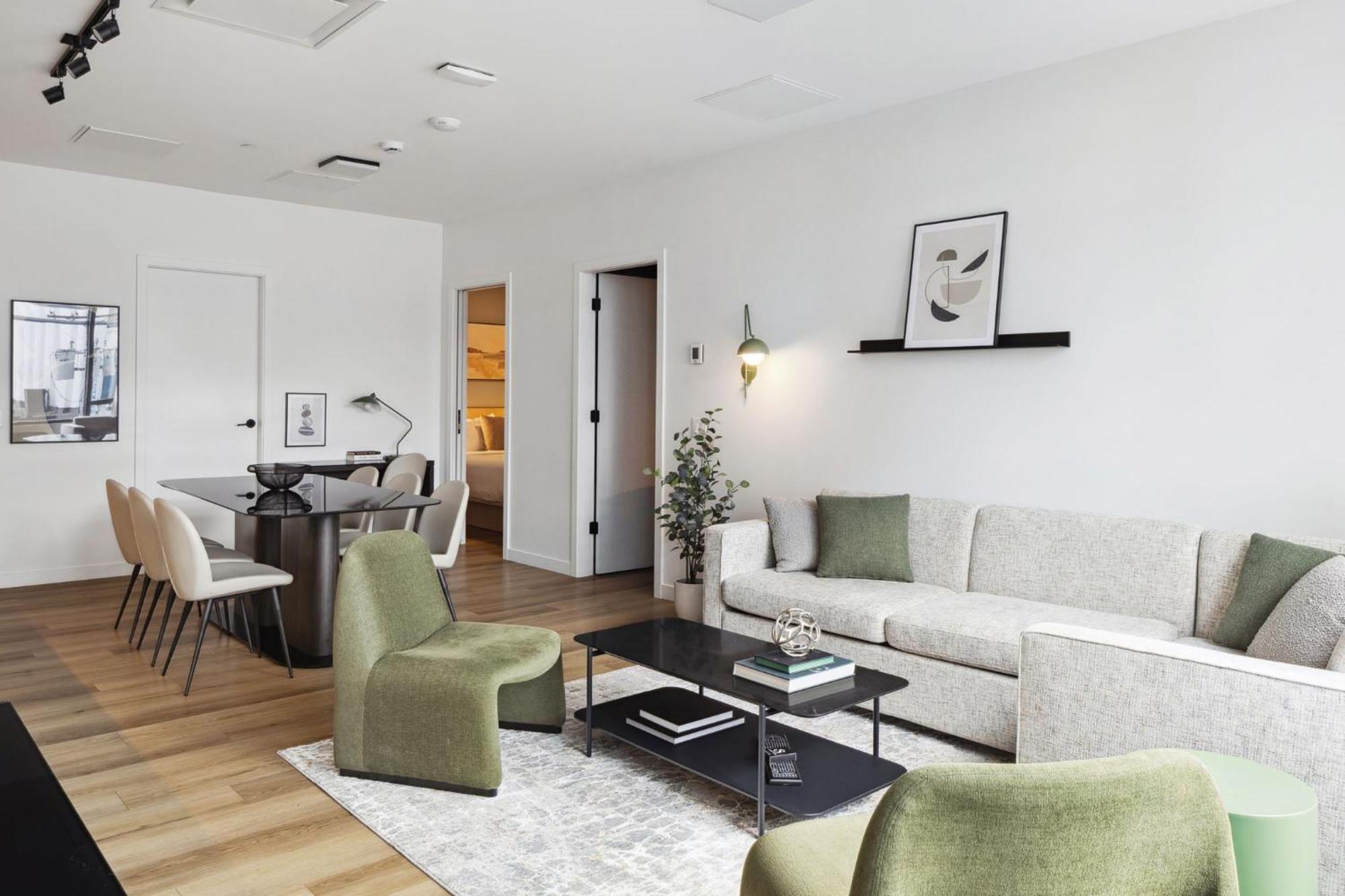 Smithe House Hotel Ванкувър Екстериор снимка